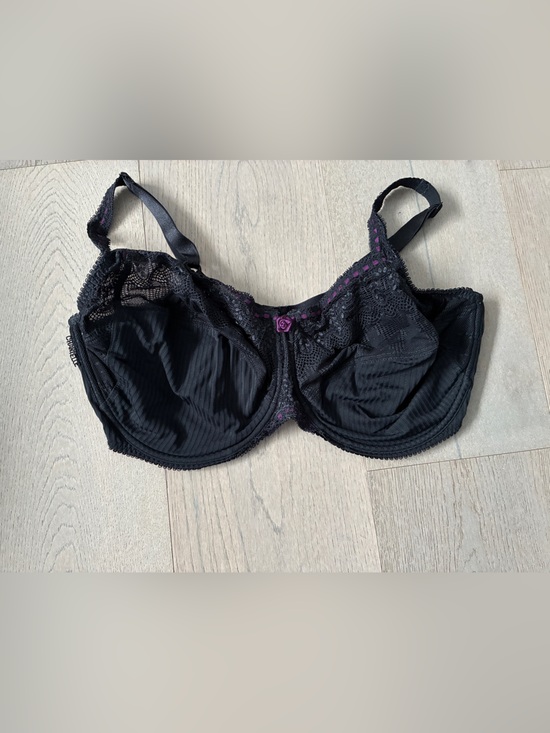 Chantelle Other - Chantelle - Classic Black Underwire Bra - Women Intimates - 38 H